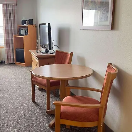 Duluth Inn & Suites Near Spirit Mountain Habitación foto