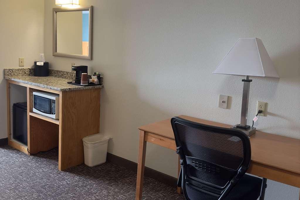 Hotel & Near Spirit Mountain 3*