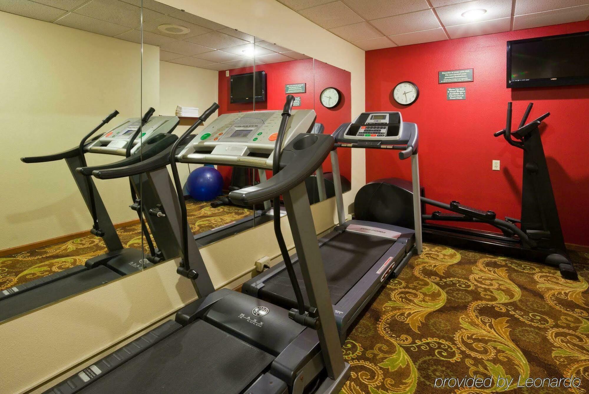 & Near Spirit Mountain Hotel 3*