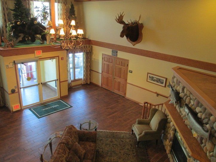 & Near Spirit Mountain Hotel 3*